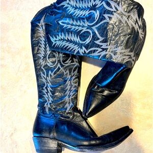 Old Gringo cowgirl boots! Sz. 8